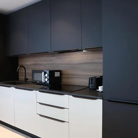 The Mercury With Pool San Ġiljan