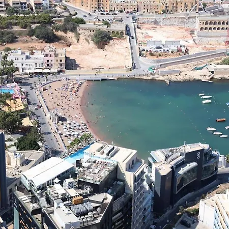 The Mercury With Pool *